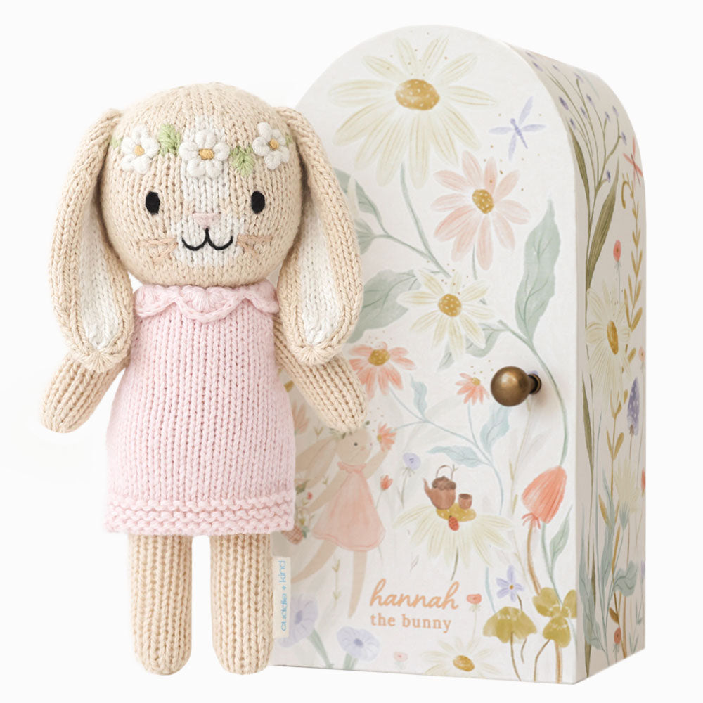 Tiny Hannah the bunny (blush) – cuddle+kind