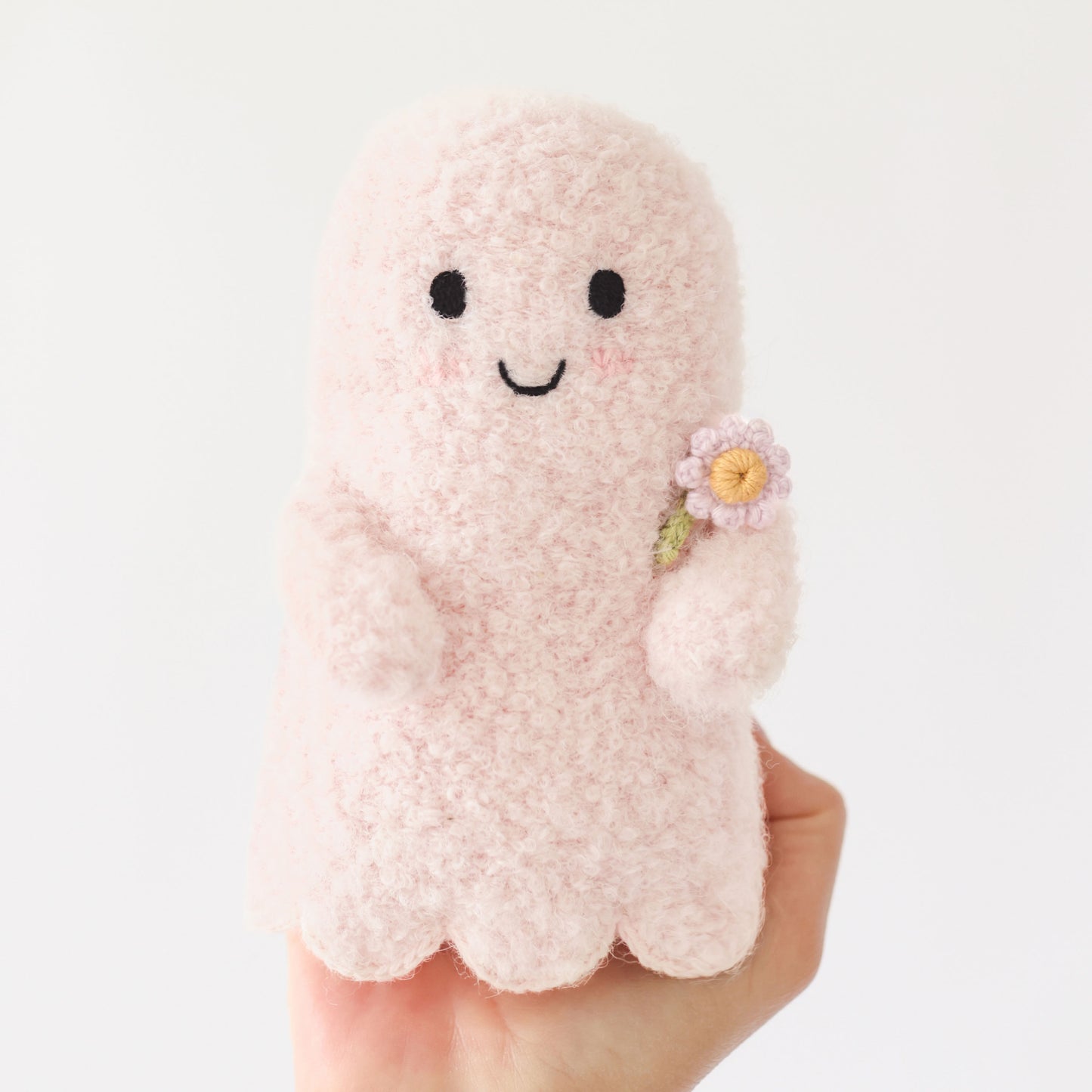 Baby ghost (blush with flower)