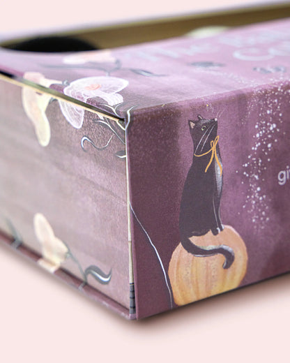 Limited Edition Halloween Collector’s Kit gift box