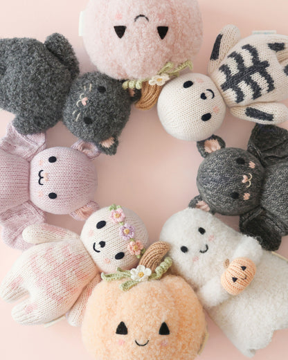 Baby kitten (fuzzy charcoal)