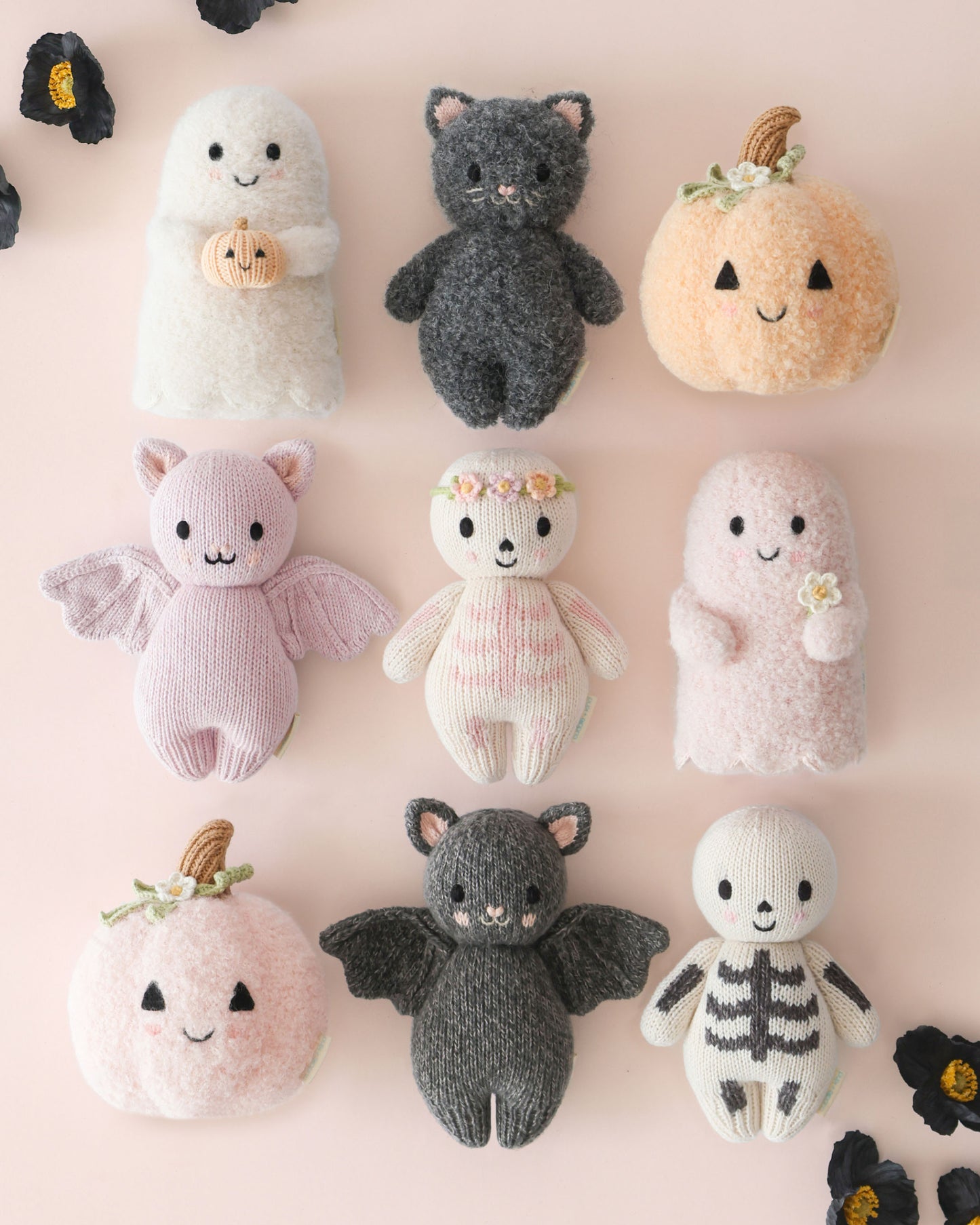 Baby kitten (fuzzy charcoal)