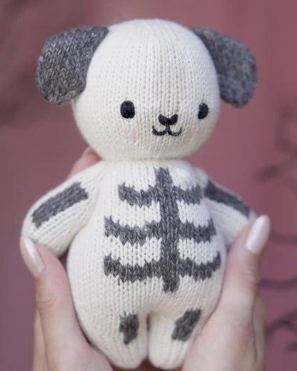 Baby skeleton (puppy)