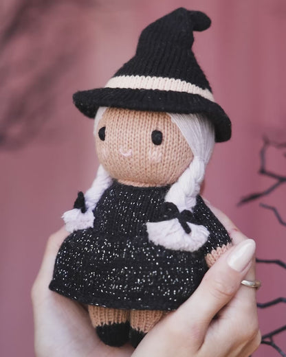 Baby witch (wisteria)
